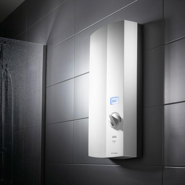 AEG DDLE LCD instantaneous water heater, electronically controlled, 30 to 60°C 18/21/24 kW