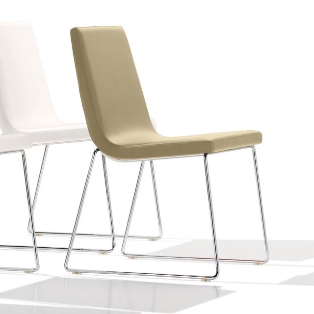 Andreu World Lineal Comfort chair with runners, real leather