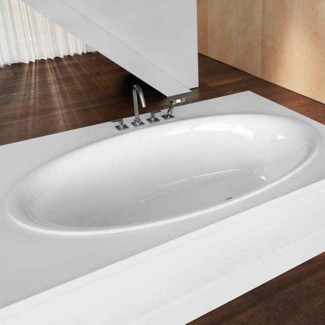 Bette Eve oval bath, built-in white