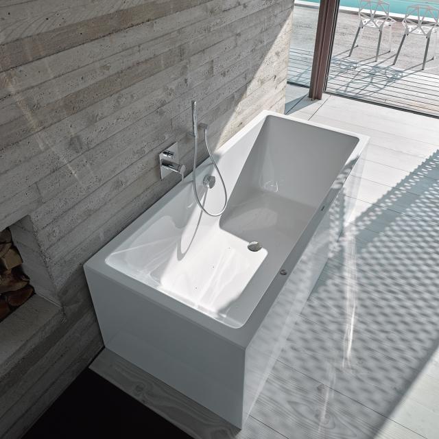 Duravit Vero Air back-to-wall bath with panelling
