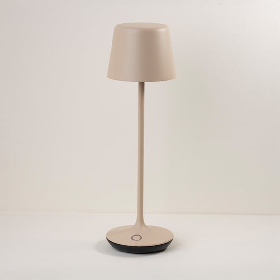 Rotaliana Dina+ T1 Lampada da tavolo ricaricabile a LED crema