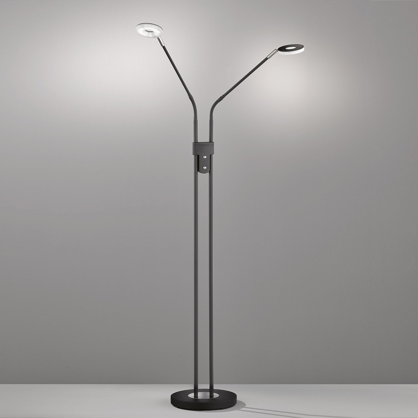 Fischer & Honsel Lampada A Stelo LED Dent - 2 Bracci Da 6W, 1600 Lumen, 3 Temperature Colore (2700K/3350K/4000K), Dimmerabile, 150 Cm, Nichelato Opaco