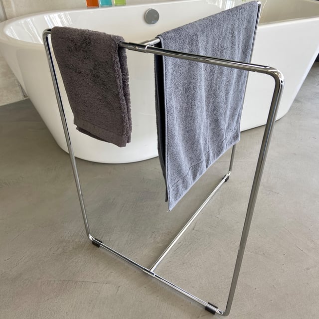 Porte-Serviette Sur Pied Gedy Trilly En Acier Inoxydable Chromé - 14 X 34 X 83.3 Cm, Design Élégant Et Stable