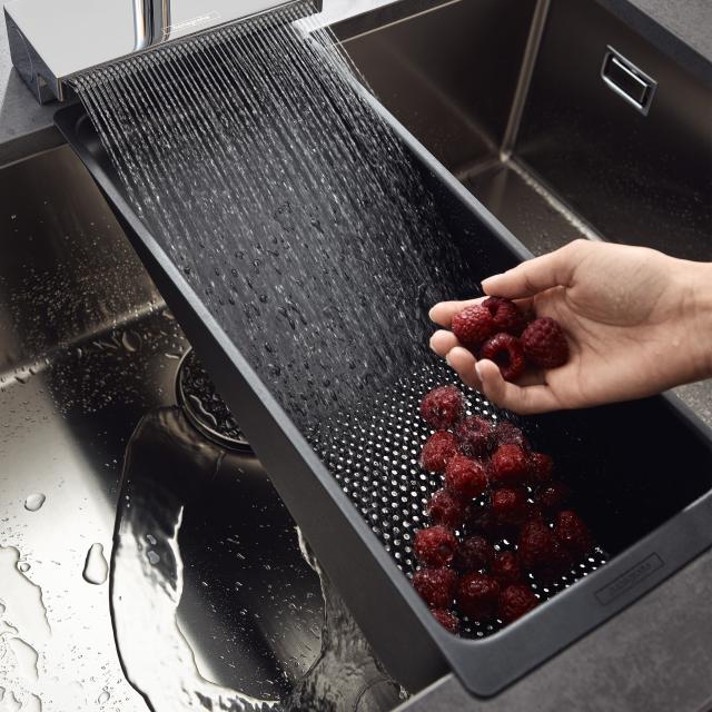 Hansgrohe F14 multi-functional strainer