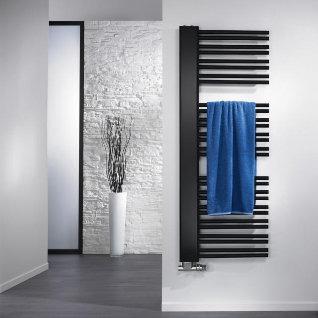 HSK Softcube Plus towel radiator for hot water or mixed operation matt black, 819 Watt, opening right