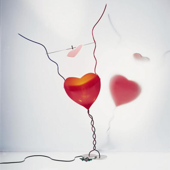 Ingo Maurer One From The Heart Table, Heart Table Lamp
