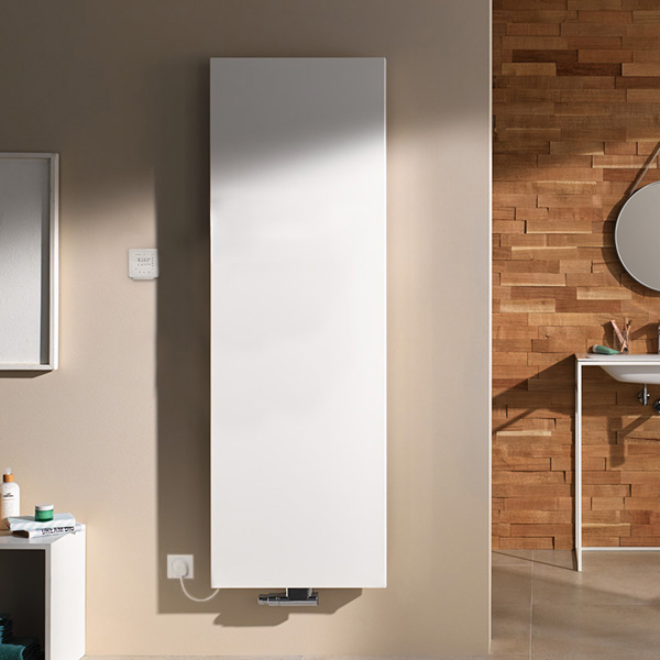 Kermi Rubeo towel radiator for mixed operation with built-in heating element white, 1666 Watt, electric set WRX