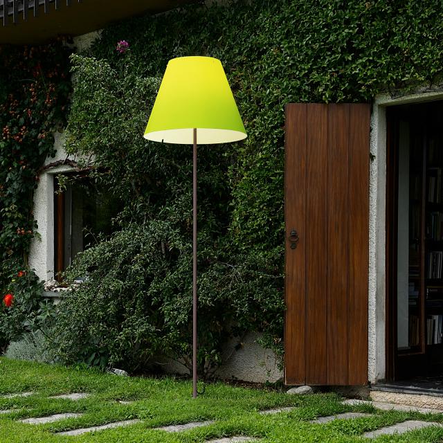 LUCEPLAN Grande Costanza Open Air floor lamp with ground spike, rust