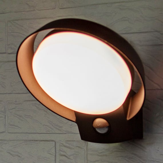Lampade solari con sensore di movimento – Panoramica di varianti e modelli | ETC Shop