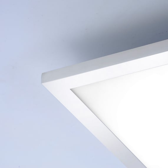 Luminaire LED : Luminaire LED carré, plat à éclairage direct