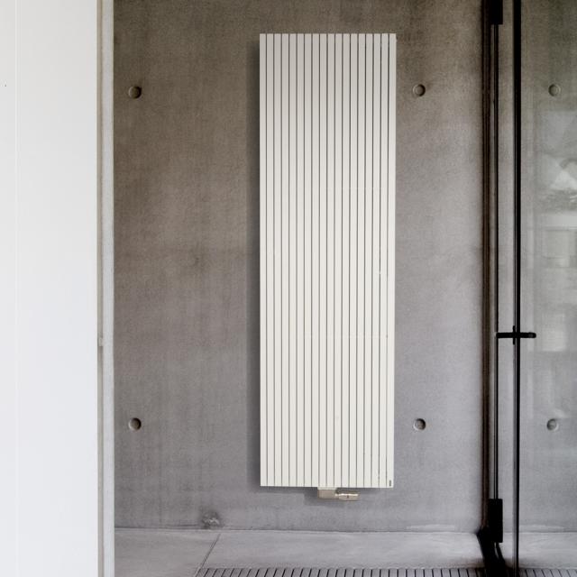 Vasco Carré Plus vertical design radiator all hot water operation 1097 Watt, white