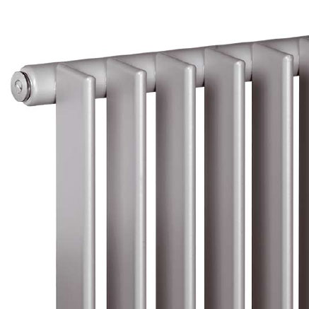 Vasco Tulipa horizontal design radiator all hot water operation single layer, 728 Watt