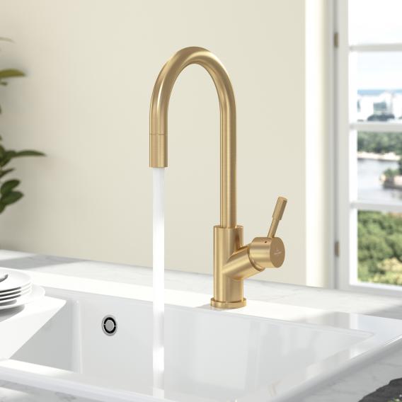 Villeroy & Boch Umbrella Flex single-lever kitchen mixer tap, with pull-out spout gold