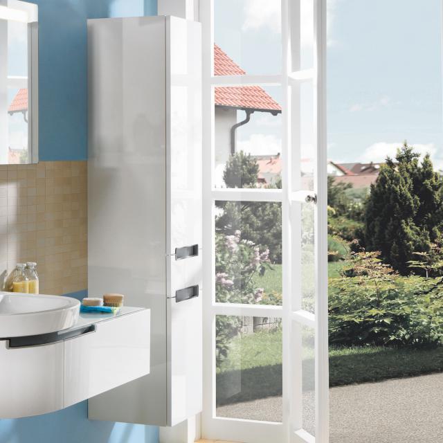 Villeroy & Boch Subway 2.0 tall unit with 2 doors and 1 drawer front glossy white / corpus glossy white, chrome handle