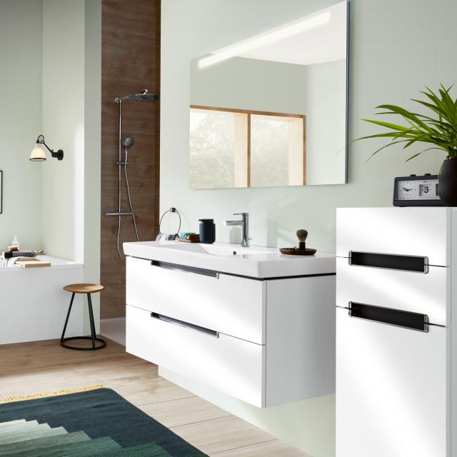 Villeroy & Boch Subway 2.0 washbasin with vanity unit and More to See 14 mirror