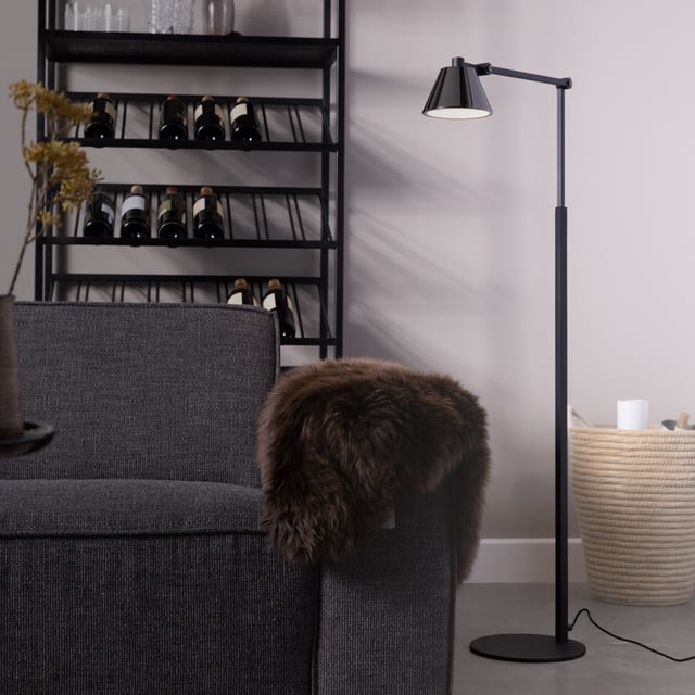 Buy Zuiver lighting & furniture online at REUTER